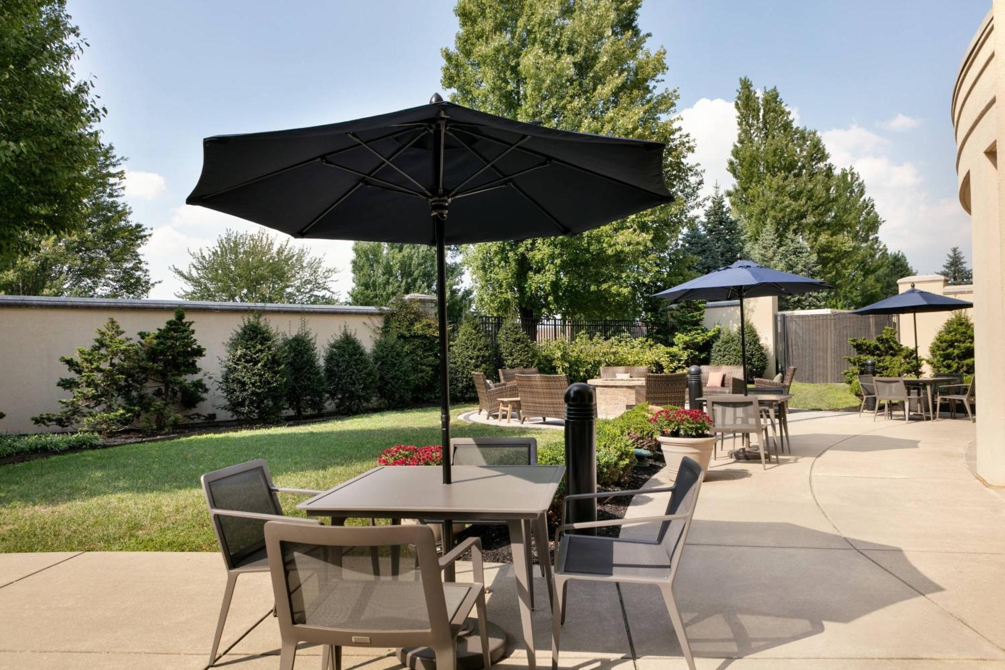 Hotel Courtyard Lancaster Fertility Zewnętrze zdjęcie