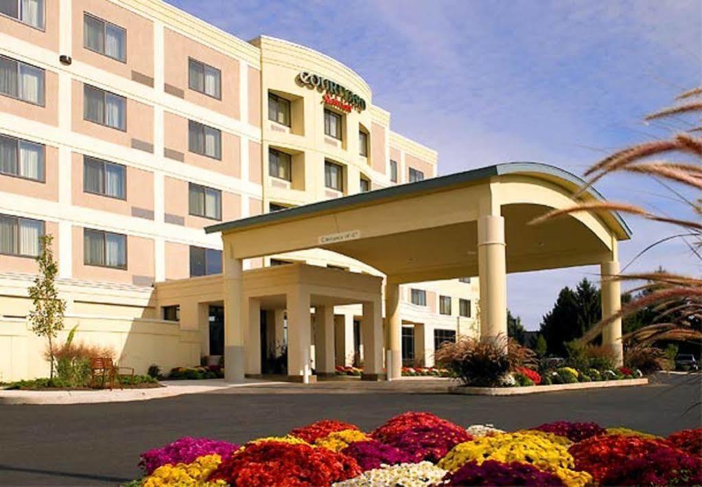 Hotel Courtyard Lancaster Fertility Zewnętrze zdjęcie